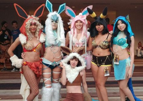 Pokemon Rave Outfit, Eevee Costume, Eevee Cosplay, Rave Theme, Pokemon Fashion, Rave Ideas, Cosplay Idea, Spirit Week Outfits, Pokemon Costumes