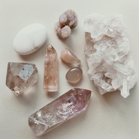 Wellness Skincare, Karma Yoga, Crystal Vibes, Crystal Aesthetic, Best Meditation, Friday Afternoon, Pretty Rocks, Meditation Stones, Crystal Magic