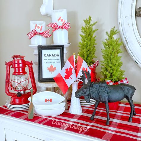 Dining Delight: Canada Day Decor on Kitchen Sideboard Canada Day Tablescapes, Canada Party Decorations, Canada Themed Party, Canada Day Decor, Canada Day Party Decorations, Canadiana Decor, Canada Day Decorations, Canadian Decor, Decor Photobooth