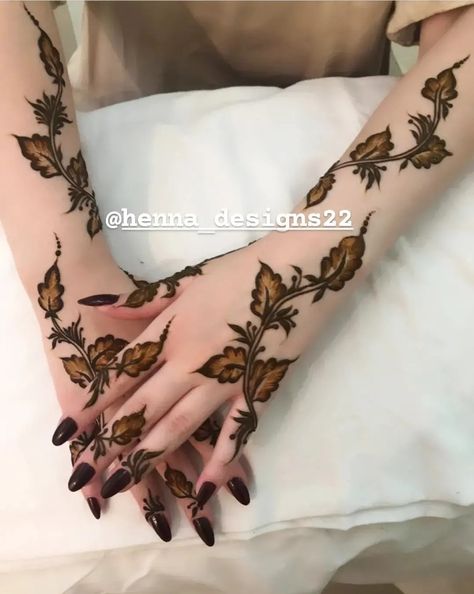 Henna Styles, Inai Pengantin, Khafif Mehndi Design, Simple Henna Tattoo, Latest Henna Designs, Mehndi Designs For Kids, Mehndi Design Pictures, Very Simple Mehndi Designs, Simple Mehndi Designs Fingers