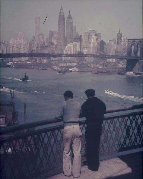 1938 - New York City Autumn In New York, Manhattan Bridge, New York Aesthetic, I Love Ny, Vintage New York, Historical Pictures, City Photography, Urban Life, New York State