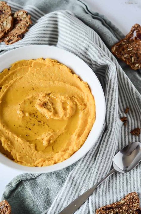 This 5-Minute Pumpkin Curry Hummus takes your average Mediterranean dip and kicks it up a notch with a ton of added flavor. The perfect appetizer or side dish for your next dinner party! Sweet Potato Hummus Recipe, Curry Hummus, Hummus Healthy, Potato Hummus, Mediterranean Dip, Best Hummus Recipe, Sweet Potato Hummus, Caramelized Onion Dip, High Protein Vegetarian Recipes