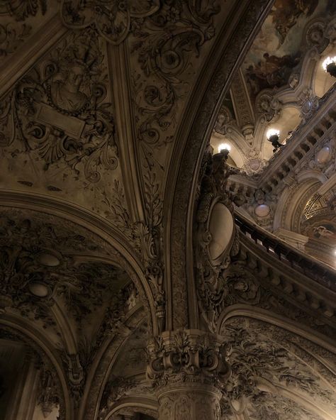 Dark Aesthetic Architecture, Paris Gothic Aesthetic, France Dark Academia, Architecture Dark Academia, Old Dark Aesthetic, Night Academia Aesthetic, Dark Academia Building Aesthetic, Dark France Aesthetic, Dark Europe Aesthetic