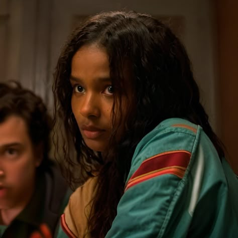 Stranger Things Face Claim Shifting, Stranger Things Dr Face Claims, Stranger Things Face Claims, Older Female Face Claims, 80s Face Claims, Pretty Faceclaims, Black Female Face Claims, Gfx Resources, I Am Number Four