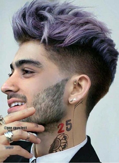 Zayn Malik Hairstyle, Dyed Hair Men, Mens Hair Colour, Mens Hairstyles Medium, Men Hair Color, Men Haircut Styles, Popular Haircuts, Corte De Cabelo Masculino, Haircut And Color