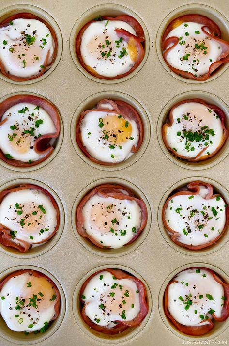 Start your day on a delicious note with a 20-minute recipe for Ham and Cheese Egg Cups! All you need is three simple ingredients for this protein-packed breakfast that's perfect for busy weekday mornings, holiday entertaining or lazy weekend brunches. Ham And Cheese Egg Cups, Polenta Dishes, Ham Egg Cups, Recipe For Ham, Baked Egg Cups, Food Cups, Egg Cups Recipe, Tasty Sweets, Breakfast Pastry