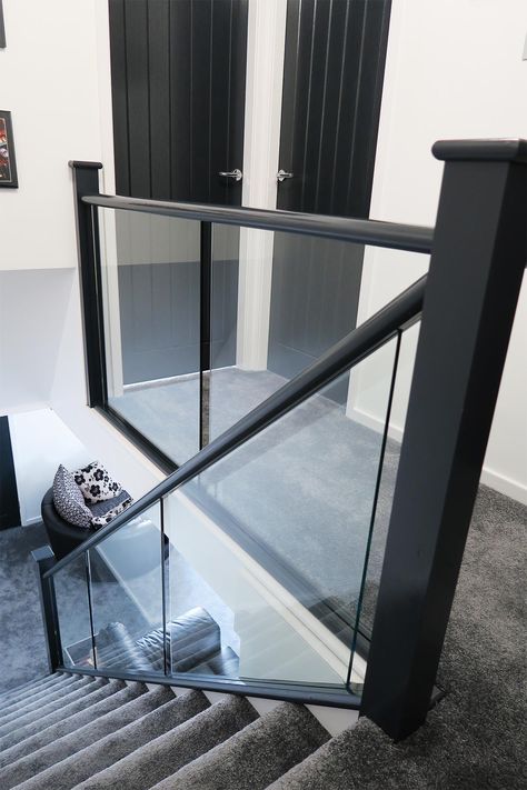 Staircase Ideas Glass Modern, Black And Glass Banister, Black Grand Staircase, Contemporary Staircase Design Ideas, Black Attic Room, Uk Staircase Ideas, Black Glass Staircase, Black And Glass Staircase, Modern Bannister Ideas