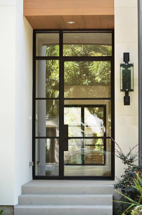 IWD-black-steel-single-french-door-with-single-sideligts-4lite-square-transom-clear-glass Porte In Ferro, Steel Frame Doors, Metal Front Door, Steel Front Door, Iron Entry Doors, Ambiance Lighting, Front Door Entrance, Wrought Iron Doors, Exterior Front Doors