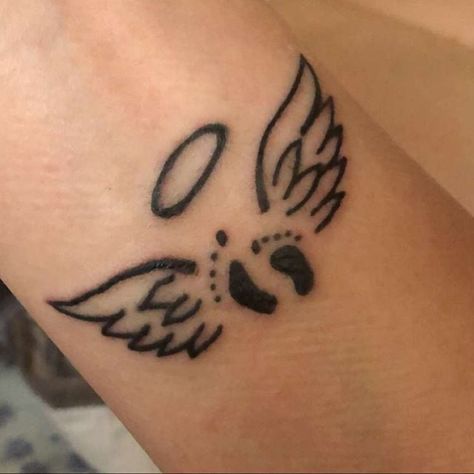 Lost Baby Tattoo, Tattoos For Baby Boy, Baby Memorial Tattoos, Baby Angel Tattoo, Alas Tattoo, Lost Baby, Baby Name Tattoos, Baby Tattoo