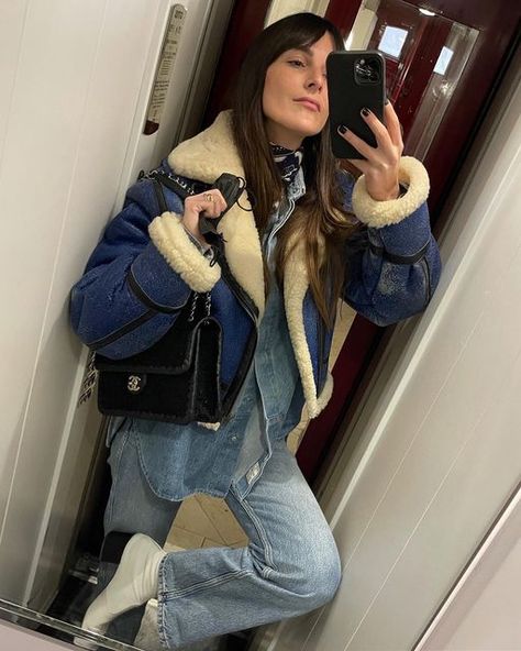 Leia Sfez on Instagram: "I could live in this jacket!" Shearling Jacket Outfit, Styling Scarves, Leia Sfez, Styling Pants, Styling Jackets, Styling Boots, Korean Winter Outfits, Flannel Blouse, Korean Fashion Winter