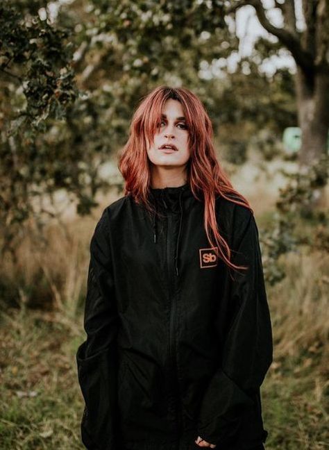 Courtney Laplante, Heavy Metal Girl, Rock Girl, Girl Empowerment, Glam Metal, Band Pictures, Metal Girl, Punk Bands, Hair Dye Colors