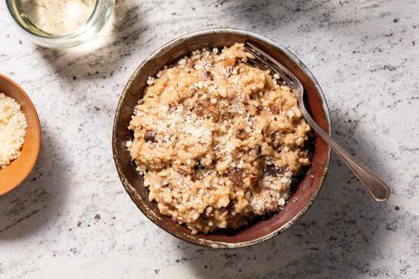 Dried-Porcini-Mushroom Risotto with Goat Cheese Recipe - Quick From Scratch Italian Risotto With Goat Cheese, Bacon Risotto, Vegetarian Risotto, Pasta And Beans, Cauliflower Risotto, Tomato Risotto, Chicken Risotto, Mushroom Risotto Recipes, Dried Porcini Mushrooms