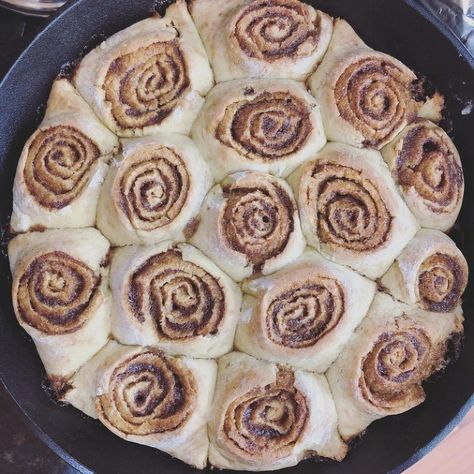 Sourdough Einkorn Cinnamon Rolls | Naturally Wholistic Einkorn Sourdough Cinnamon Rolls, Einkorn Muffins, Sourdough Einkorn, Einkorn Cookies, Einkorn Sourdough, Sourdough Breakfast, Lacto Fermentation, Recipe Using Sourdough Starter, Einkorn Recipes