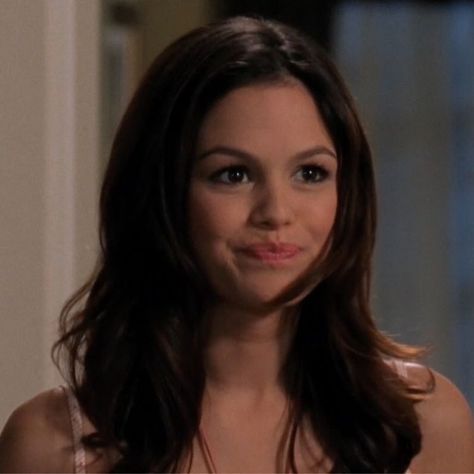 Rachel Bilson The Oc, Summer The Oc, Oc California, Oc Hair, Summer Roberts, Under Your Spell, Glam Doll, Planning A Vacation, Rachel Bilson