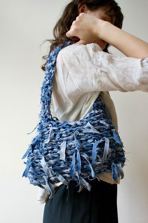 This Shoulder Bags item by TirasBerlin has 16 favorites from Etsy shoppers. Ships from Germany. Listed on Feb 12, 2024 Jean Upcycle, Diy Crochet Hook, Scrap Crochet, Upcycled Bag, Denim Handbags, Backpack Pattern, Upcycle Jeans, Crochet Flower Tutorial, Upcycled Fashion