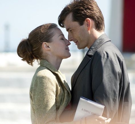 David Tennant and Kelly MacDonald in The Decoy Bride Decoy Bride, Hot Scottish Men, Kelly Macdonald, British Movies, Scottish Actors, Happy Song, 10th Doctor, Thanks For The Memories, Michael Sheen