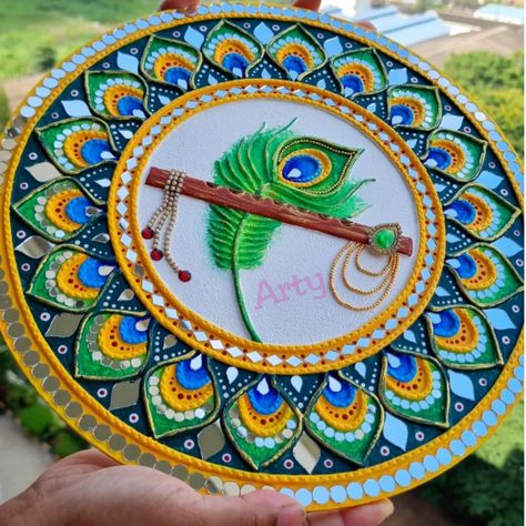 New Design Alert 💗 ⚠️ 📢 LIPPAN ART ....Learn with me🤗 DM for Order📩 #reels #mudart #krishna #lippanart #krishnabasuri #art #homedecor #bharat #india #wallart #nameplate #indianartist #kutch #radhakrishna #painting #homedecorideas #satisfyingvideos #gift Krishan Ji Lippan Art, Krishna Rangoli Designs Creativity, Lippan Art Rangoli, Diwali Lippan Art, Lippin Art Design, Lippan Art For Diwali, Radha Krishna Lippan Art, Lipan Art Design, Lippan Art Ideas