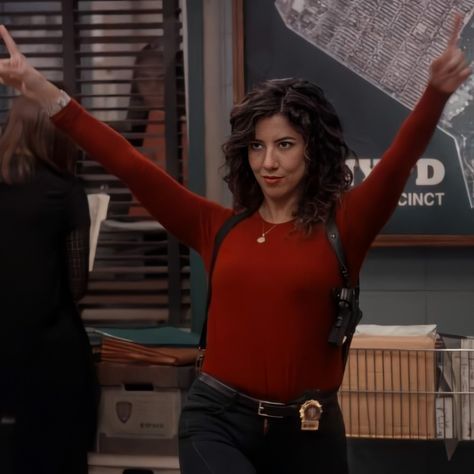 Brooklyn nine nine Stephanie Beatriz icon tumblr twitter Wallpaper Brooklyn 99, Rosa Diaz Icon, Brooklyn 99 Cast, Charles Boyle, Spirit Fanfic, Brooklyn Nine Nine Funny, Gina Linetti, Jake And Amy, Rosa Diaz