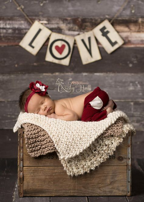 Adorable shot! Cranberry Unisex pants with matching cranberry by Luneberry, $38.00 Newborn Valentine Pictures, Valentines Day Photography, Valentines Baby Photos, Diy Newborn Photography, Girl Valentines, Valentine Picture, Valentines Day Baby, Valentines Day Photos, Day Photography