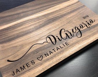 Homade Gift, Unique Bridal Shower Gifts, Cnc Ideas, Engraving Ideas, Laser Projects, Board Wedding, Cnc Projects, Laser Ideas, Anniversary Gifts For Couples