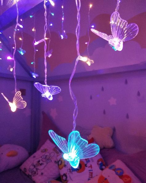 Amazon.com: Butterfly Curtain Fairy Lights for Bedroom String Lights Hanging Twinkle Ceiling Decor 90 Led 10FT with Remote Girl Butterfly Room Decor for Little Toddler Teen Girls Wall Christmas Decorations : Home & Kitchen Girl Butterfly Room, Persephone Bedroom, Fairy Room Ideas Kids, Butterfly Wall Decor Bedroom Ideas, Girls Butterfly Bedroom, Butterfly Girls Room, Wall Christmas Decorations, Girls Fairy Bedroom, Olive Room