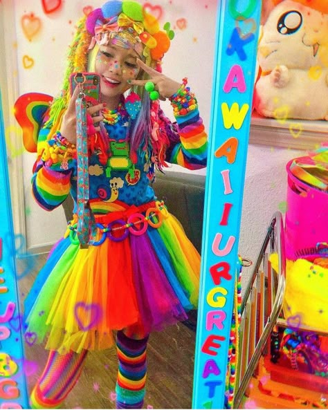 Hyperpop Clothes, Decora Kei Outfits, Decora Fashion Outfits, Cybr Grl, Decora Kei Fashion, Decora Outfits, Clowncore Outfit, Decora Aesthetic, Decora Fashion