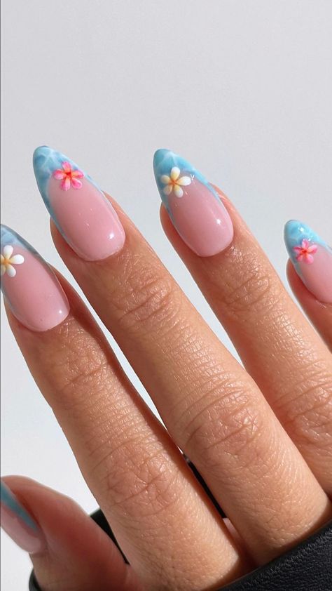 Beginners Tips for Free Summer Nail Designs California Vacation Nails, Cute Summer Birthday Nails, Short Beach Nails, Beachy Nail Designs, Vacation Nail Designs, Vacation Nails Beach, Beach Nail Designs, Beach Nail, Beachy Nails