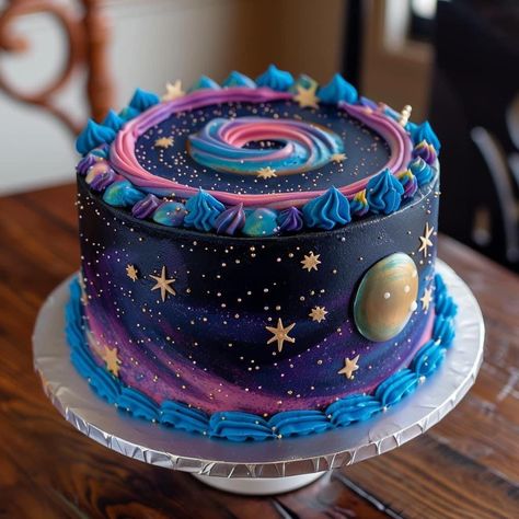 Glaxay Cake, How To Make A Galaxy Cake, Space Cake Buttercream, Galaxy Birthday Cake Ideas, Outer Space Desserts, Pink Galaxy Cake, Space Theme Cakes, Birthday Cake Space Theme, Space Birthday Cakes