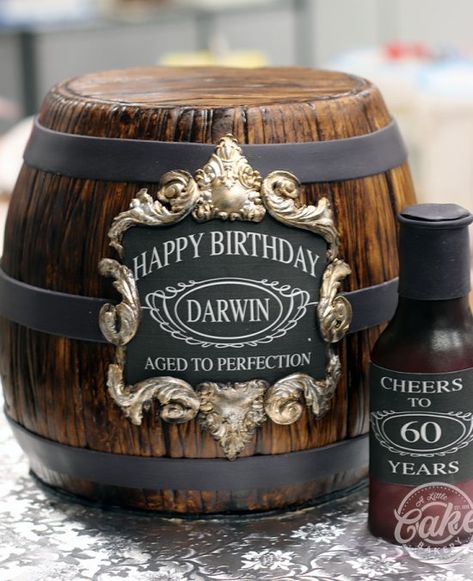 Blog Barrel Birthday Cake, Whiskey Barrel Cake, Birthday Cake Wine, Birthday Cake Beer, 40th Birthday Cakes For Men, Wedding Cake Tasting, Best Wedding Cakes, Barrel Cake, Tiny Cakes