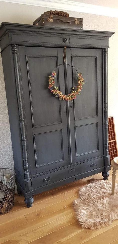 Dark Academia Wardrobe Furniture, Armoire Makeover Black, Old Wardrobe Makeover, Painted French Provincial Furniture, Antique Restaurant, Black Armoire, Retro Kids Room, Upcycle Home, Armoire Makeover