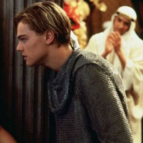 Romeo Ve Juliet, Bff Pfp Matching Aesthetic, Vintage Photo Editing, Young Leonardo Dicaprio, Instagram Dp, Cute Couple Dp, Picture Movie, Creative Profile Picture, I Love U