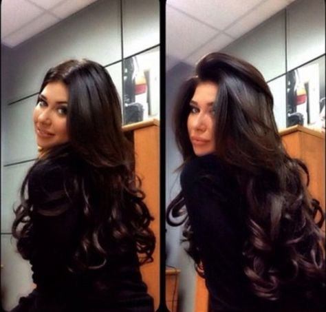 Thick Curled Hair, Voluminous Black Hair, V Hair, U Part, Blowout Hair, Peinados Fáciles Para Cabello Corto, Hair Stylies, Voluminous Hair, Hair Inspo Color