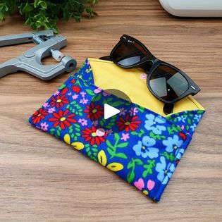 Eye Glass Case Patterns, Eye Glass Holder Diy How To Make, Glasses Cases To Sew, Eyeglass Cases Diy, Sew Eyeglass Cases, Volunteer Ideas, Diy Glasses, Sewing Case, Glasses Cases