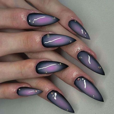 Y2k Nails Purple And Black, Dark Purple And Black Nails, Chinese Dog, Aura Nails, Purple Aura, Different Nail Shapes, Racun Shopee, Spring Nail Colors, Pink Aura