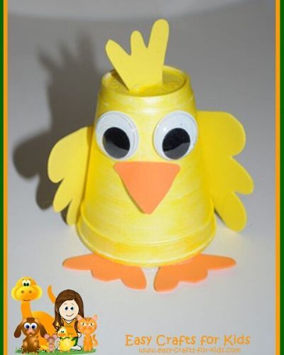 Duckling Craft For Kids Duck Diy Craft, Duck Crafts For Kids, 3d Chicken Craft, Duck Crafts For Preschoolers, Duckling Craft, Bird Craft Ideas, Ruzno Pace, Clucking Chicken Cup Craft, Preschool Chick Crafts