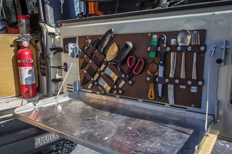 Build This DIY Tailgate Table and Utensil Holder for Your Next Camping Trip  - PopularMechanics.com Jeep Wrangler Camping, Jeep Wrangler Diy, Car Camping Essentials, Diy Jeep, Accessoires 4x4, Tailgate Table, Jeep Jku, Jeep Camping, Overland Truck