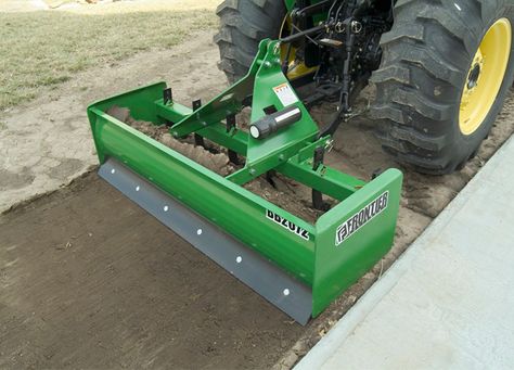 John Deere Attachments, Compact Tractor Attachments, Garden Tractor Attachments, Homemade Tractor, Landscaping Equipment, Tractor Idea, Tractor Accessories, Small Tractors, Tractor Implements