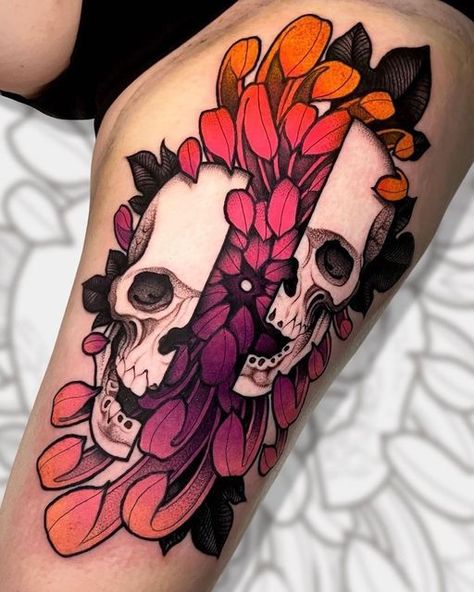 Neotraditional Pinup Tattoo, Japanese Neotraditional Tattoo, Neotraditional Hummingbird Tattoo, Color Leg Tattoos, Black And Color Tattoo, Neo Traditional Flowers, Color Tattoo Sleeve, Tattoos With Color, Color Flower Tattoo