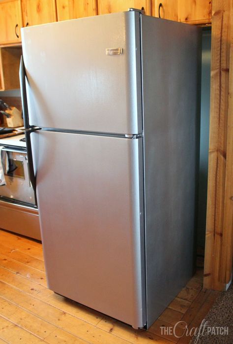 The Craft Patch: I Painted My Appliances!!! (Liquid Stainless Steel Review) Painting Appliances, Paint Refrigerator, Black Fridges, Slate Appliances, Stainless Steel Paint, Thrifty Decor Chick, Stainless Steel Refrigerator, Kitchen Upgrades, Home Upgrades