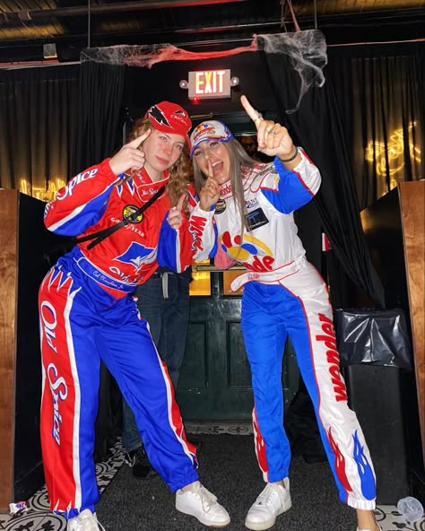 Couple Halloween Costumes Race Car, Sports Day Costume, Halloween Race Costumes, Formula One Halloween Costume, Pit Crew Costume, Race Car Drivers Couple Costume, Nascar Halloween Costume Couples, Nascar Drivers Halloween Costume, Racecar Driver Costume