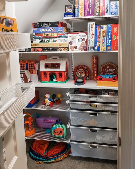 We love love LOVE Elfa systems (@elfa_creatingspace) for all things closets - especially for game/puzzle/toy storage! Nothing better to maximize space in an otherwise not very functional closet!  #games #organizing #organizingtips #professionalorganizing #organizinginspiration #organizinggoals #getorganized #organized #womenownedbusiness #nashville #nashvilleorganizing #movingconcierge #unpacking #tidyhomenashville #moveconcierge #unpackingnashville #movingtonashville Toy Storage In Closet, Toy Storage Closet, Basement Storage Closet, Toy Closet Organization, Game Closet, Functional Closet, Toy Closet, Toy Cupboard, Basement Closet