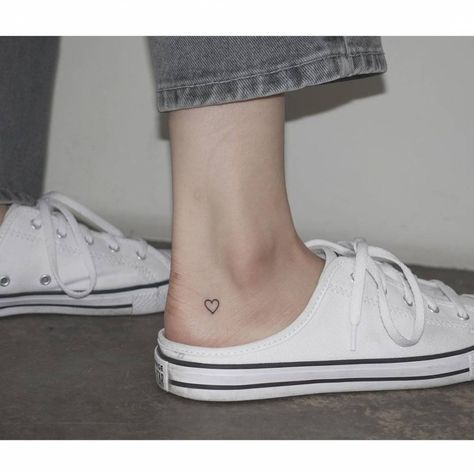 Minimalist Heart Tattoo, Celtic Heart Tattoo, Realistic Heart Tattoo, Heart Tattoo Ankle, Heart Tattoo Ideas, Heart With Infinity Tattoo, Little Heart Tattoos, Heart With Wings Tattoo, Heart Tattoo On Finger