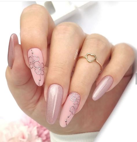 Pink Coquette Nails Almond, Couqutte Nail Ideas, Cute Simple Coquette Nails, Gel X Nails Coquette, Couqutte Nails Bow, Classy Nail Designs, Pink Glitter Nails, Lavender Nails, Grunge Nails