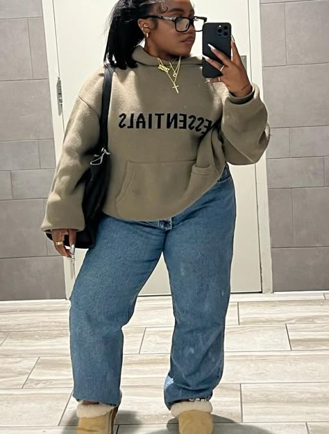 Sporty Fall Outfits, Chubby Girl Outfits, Fall Outfits Black Women, Movie Date Outfits, Outfits Gorditas, Winter Outfits For School, Date Outfit, Fasion Outfits, Winter Fashion Outfits Casual