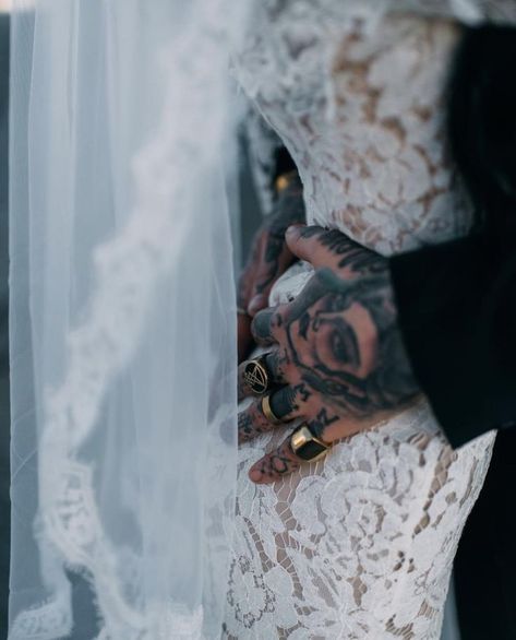 Mafia Wedding Aesthetic, Mafia Wedding, Moody Wedding Photography, Romance Books Worth Reading, 23 And Me, Luxury Couple, Dark Men, Dark Romance Books, Moody Wedding