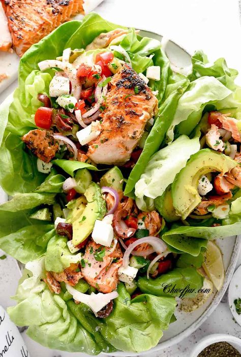 Air Fryer Steak Fajitas, Salmon Lettuce Wraps, Wraps Recipes Easy, Shrimp Lettuce Wraps, Mediterranean Salmon, Lettuce Recipes, Sandwich Wraps Recipes, Air Fryer Steak, Healthy Wraps