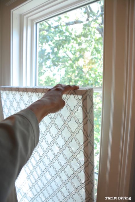 Window Privacy Screen, Bathroom Window Privacy, Diy Privacy Screen, Diy Window Treatments, Makeover Tips, Diy Lampe, Window Privacy, Bathroom Windows, Diy Window