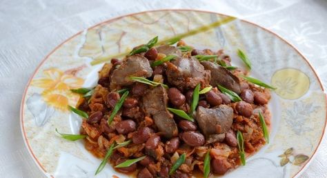 Chicken Liver Stewed with Canned Beans and Vegetables Lentils Stew, Beans And Vegetables, Stew Chicken, Chicken Liver, Lentil Stew, Canned Beans, Chicken Stew, Chicken Livers, Bean Recipes