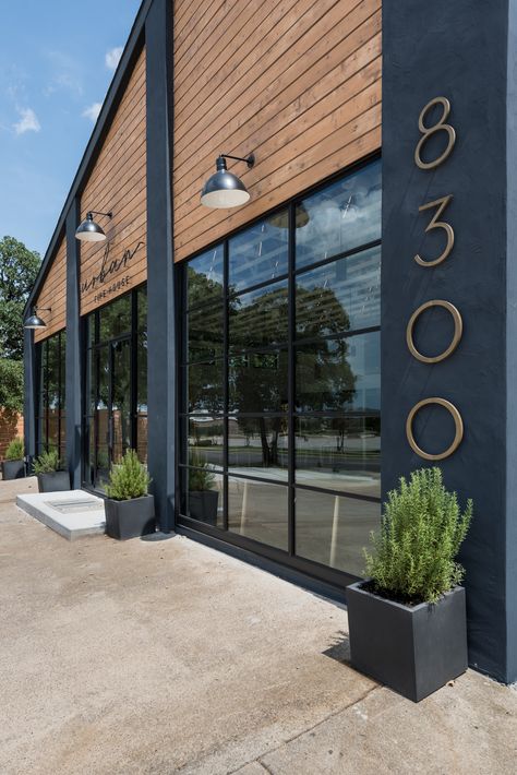 Black Office Building Exterior, Black Office Building, Contemporary Office Exterior, Business Storefront Ideas, Modern Storefront Design Facades, Office Building Renovation, Painted Brick Office Building Exterior, Warehouse Storefront Design, Commercial Curb Appeal