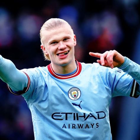 Haaland Pfp Man City, Man City Pfp, Haaland Pfp, Haaland Icon, Erling Haaland Manchester City, Haaland Manchester City, Man City Team, Animated Emojis, Manchester City Wallpaper